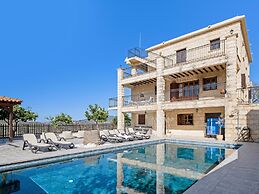 Sanders View - Dreamy 7-bdr Villa With Pool