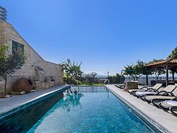 Sanders View - Dreamy 7-bdr Villa With Pool