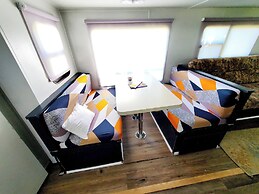 Wildwood Camper De Sleeps 6-7,