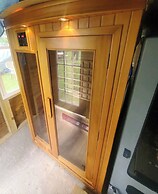 Wildwood Camper De Sleeps 6-7,