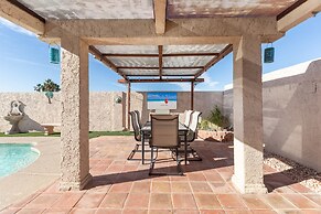 1900 Sqft House 5beds,3bath With Heated Pool,spa,bbq