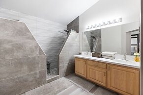 1900 Sqft House 5beds,3bath With Heated Pool,spa,bbq