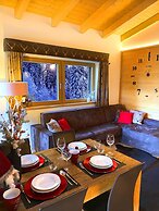 Apartment on the ski Slopes at Plan de Corones