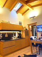 Apartment on the ski Slopes at Plan de Corones