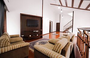 Stylish 5 Bedroom Villa With Private Pool