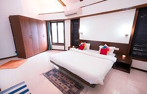 Stylish 5 Bedroom Villa With Private Pool