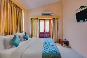 Pleasing 3 Bedroom Villa With Pool