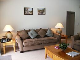 5 Bedroom Value Plus Home With Private Pool