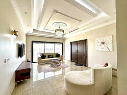 Lovely 3 Bedrooms Fully Equipped With Central Ac