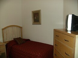 5 Bedroom Platinum Home With Games Room and Spa