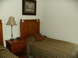 5 Bedroom Platinum Home With Games Room and Spa