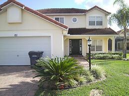 3 Bedroom Executive Pool Home With Games Room