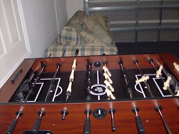 4 Bedroom Executive Pool Home With Games Room