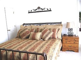 5 Bedroom Value Plus Home With Private Pool