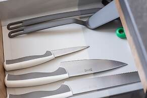 Studio Kraków Długosza by Renters