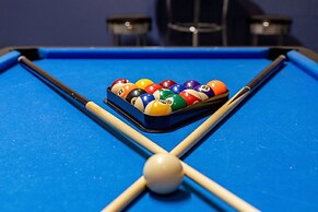 3 Bedroom Executive Pool Home With Games Room