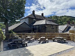 OYO Glyn Valley Hotel