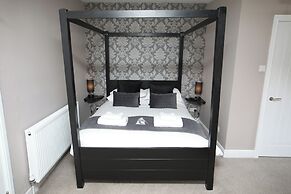 OYO Glyn Valley Hotel