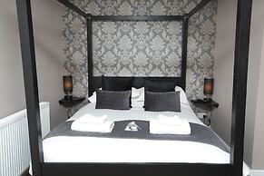 OYO Glyn Valley Hotel