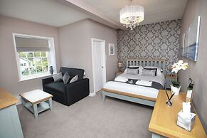 OYO Glyn Valley Hotel