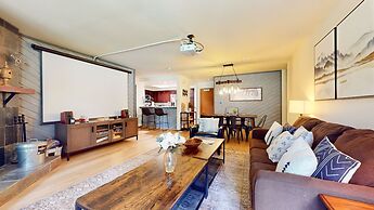 Aspen Creek #115 2 Bedroom Condo by RedAwning