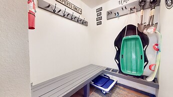 Aspen Creek #115 2 Bedroom Condo by RedAwning