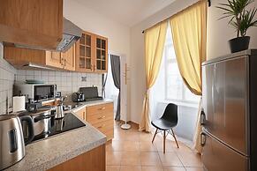 White Swan Boutique Apartments
