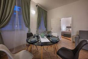 White Swan Boutique Apartments