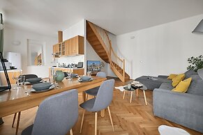 White Swan Boutique Apartments