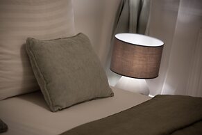 White Swan Boutique Apartments