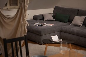 White Swan Boutique Apartments