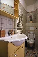 White Swan Boutique Apartments