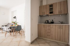 White Swan Boutique Apartments