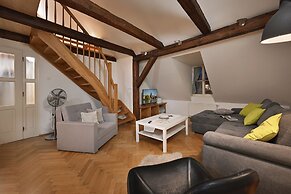 White Swan Boutique Apartments