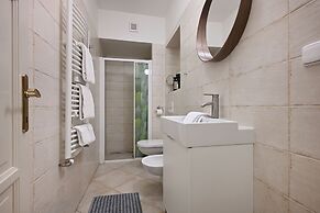 White Swan Boutique Apartments