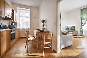 White Swan Boutique Apartments