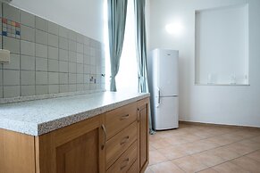 White Swan Boutique Apartments