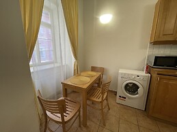 White Swan Boutique Apartments