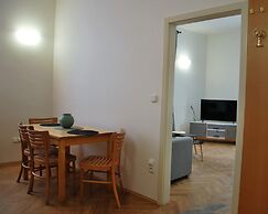 White Swan Boutique Apartments