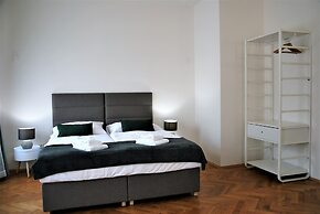 White Swan Boutique Apartments