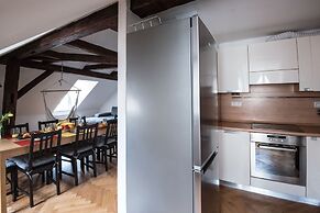 White Swan Boutique Apartments