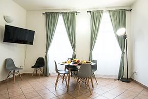 White Swan Boutique Apartments