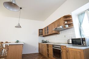 White Swan Boutique Apartments