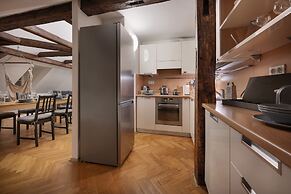 White Swan Boutique Apartments