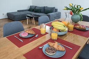 White Swan Boutique Apartments