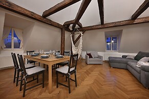 White Swan Boutique Apartments
