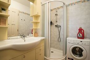 White Swan Boutique Apartments