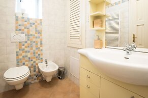 White Swan Boutique Apartments