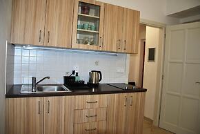 White Swan Boutique Apartments