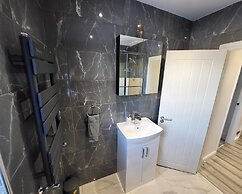 Top Luxury 2 bed Apartment - London